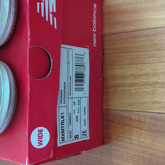 EUC New Balance Minimus TR men's size 8 2E - Picture 2 of 8